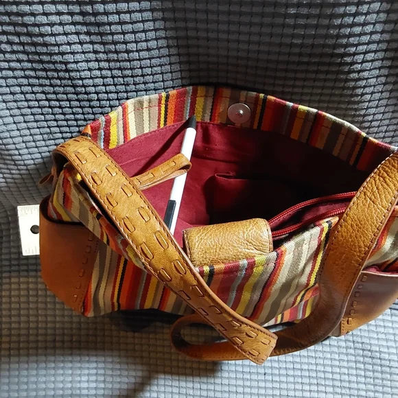 Kavu, Fossil, Unionbay& Thirty one Combo - Picture 5 of 8